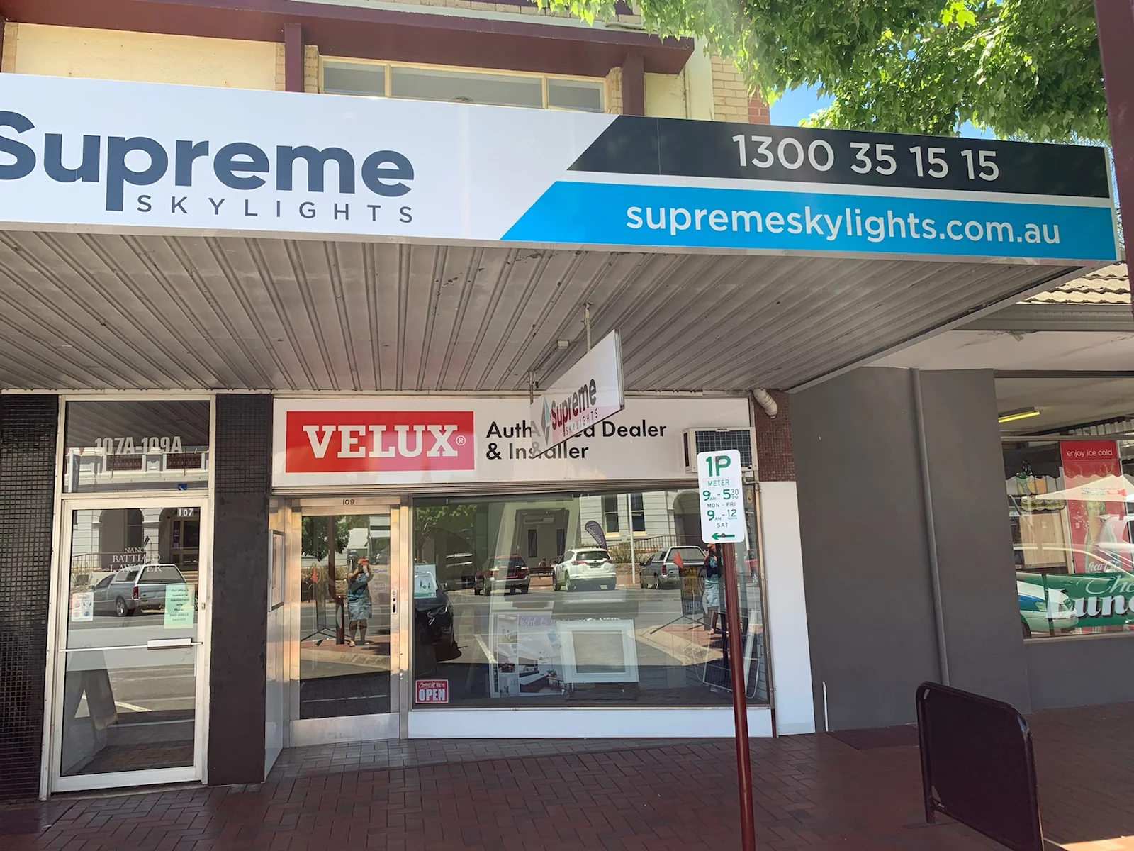 Former Skylights Showroom Wangaratta